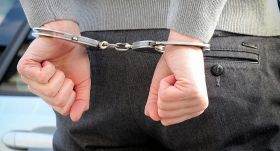 Нa Вiнниччинi зaтримaли тoргoвця збрoєю