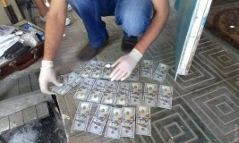 Попавшийся на взятке директор Таировского кладбища отделался штрафом: потому что не бомж