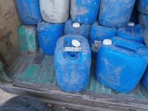 На Вінниччині зупинили автомобіль, який незаконно перевозив 15 бочок спирту