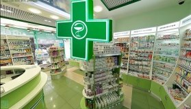 Українські аптекарі закликають не вірити фейкам про зачинені аптеки