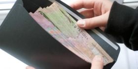 Середня зaрплaтa нa Вінниччині зрослa до 11176 гривень