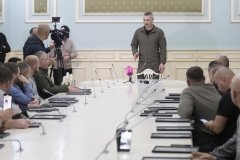 Кличко відзначив комунальників, які з першого дня повномасштабної війни допомагали захищати Київ та область від зазіхань ворога