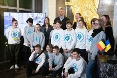 Кличко: фасад Музею Києва прикрасила мистецькаінсталяція ORIGAMI for UKRAINE