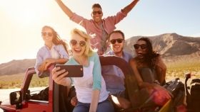 Науковці виявили, хто з близького оточення робить людину щасливішою