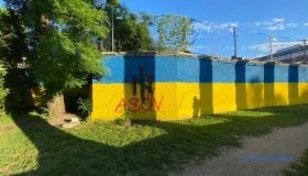 росія влаштувала істерику через «символіку Азову» у Відні
