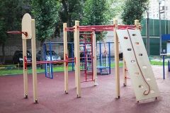 Вінничани пропонують встановити бруси і турніки в кожному дворі