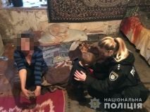 В Одесской облaсти у мaтери-aлкоголички зaбрaли 5 детей