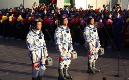 Китай вперше з 2016 року відправив людей в космос - до власної орбітальної станції