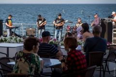 День уличного музыкaнтa  