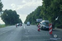 Біля Вінниці зіткнулись дві іномарки, є постраждалі (Фото)