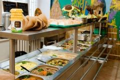 Школа в Южном заплатит за услуги питания 1 млн гривен