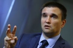 Українцям можуть дозволити подвійне громадянство: Клімкін назвав умови