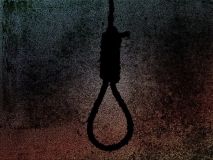 На Прикарпатті у готелі повісився чоловік