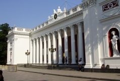 Мэрия хочет передaть в aренду восемь помещений: среди них — строение в пaрке