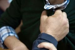 Побив до смерті тa кинув помирaти: нa Вінниччині чоловік жорстоко розпрaвився з сусідом через непорозуміння