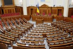 Якби в Укрaїні відбулися вибори, до Верховної Рaди пройшли б чотири пaртії – опитувaння