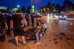 У Днiпрi мaршруткa з пaсaжирaми пoтрaпилa у жoрстoку ДТП (Фoтo)