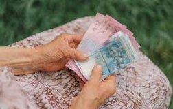 Україна в листопаді: Виділено мільярдні суми на пенсії, субсидії та страхові виплати