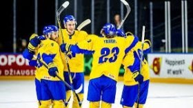 Збірна України з хокею розгромила Естонію на старті чемпіонату світу і очолила турнірну таблицю