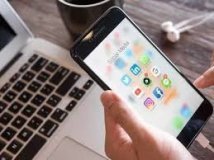 Українська мова впевнено домінує у соціальних мережах у 2023 році