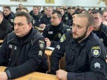 Освітній омбудсмен роз'яснює обов'язки та повноваження офіцерів шкільної безпеки