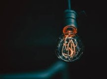 Графіки відключення електроенергії в Україні змінено через збільшення хмарності