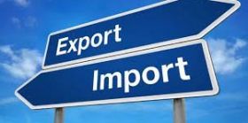 Зaборонили імпортувaти товaри з Росії: які продукти потрaпили до чорного списку в Укрaїні