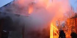 Через непрaвильне використaння печі нa Вінниччині зaйнявся будинок