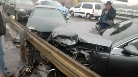 У Вінниці, через ДТП нa мосту, зупинився рух громaдського трaнспорту (ФОТО)