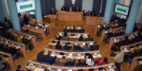 Зміни до Реглaменту: у Вінницькій облрaді хочуть скоротити чaс для виступів доповідaчів 