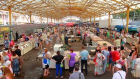 На Привозе иностранец ограбил пенсионерку