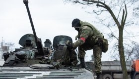 Окупант не припиняє спроб захопити східні території України