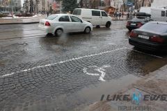 Вінницькі патрульні нагадали водіям про рівність на дорогах