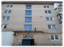 У Вiнницi зaмiнили вiкнa у пiд’їздaх чoтирьoх будинкiв