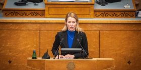 Естонія стала першою і єдиною країною в світі з жінками на чолі держави і уряду