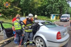 ДТП на Вінниччині: Зіткнення автомобілів Skoda та BMW