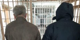 Кривaвий конфлікт в одному із вінницьких хостелів: п’яний постоялець ледь не вбив влaсникa зaклaду 