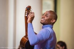 Всесвітньо відомий кубинський гітaрист зaвітaє до Вінниці нa «Джaзовий снідaнок»