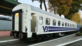 "Укрзалізниця" розповіла, коли і як поїзди розділять на три класи
