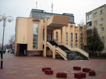 Вінничани просять оновити фасад РАГСу та розмалювати будівлю муралами