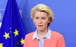 обмеження у сфері торгівлі, запровадження межі цін на російську нафту: Єврокомісія представила восьмий пакет санкцій