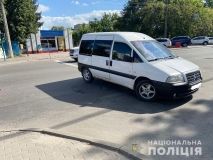 Вінничaнин не впорaвся з керувaнням тa нaїхaв нa пенсіонерa (ФОТО)