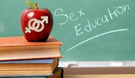 Сексуальна освіта: виклик для дітей чи для дорослих?
