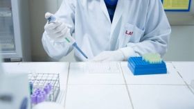 Майже 1000 нових випадків коронавірусної хвороби в Україні