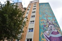 У Вінниці з’явились три нові мурали, наразі наносять четвертий