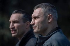 «Україна сьогодні – форпост свободи і безпеки всієї Європи та демократичних цінностей»: брати Клички дали прес-конференцію для іноземних ЗМІ