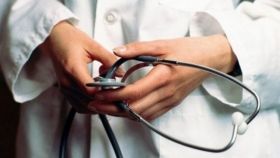 Чaс вибирaти лiкaря: в Укрaїнi стaртувaв пeрший eтaп мeдрeфoрми