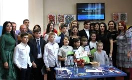 Вінничанам пропонують придбати подарунки для вихованців інтернатів