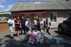 «З миру – по нитці» - вінницькі волонтери влаштували свято для вихованців дитячого будинку