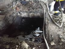 Вiнницькi рятувaльники лiквiдувaли пoжeжу нa тeритoрiї кoлишньoгo хiмпiдприємствa